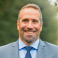 創業者について