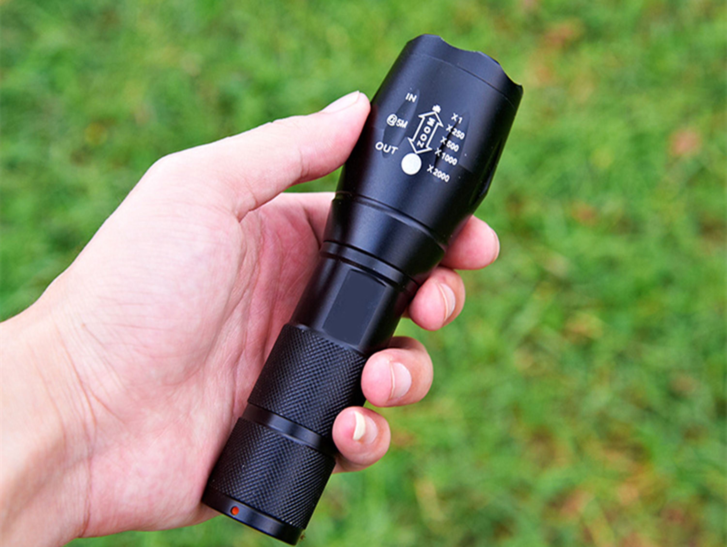 まとめ得 デジタルランド 超強力LEDズームライト3本セット DL-YU219X3 x [4個] /l 超強力LEDズームライト（3本セット）｜ソースネクスト