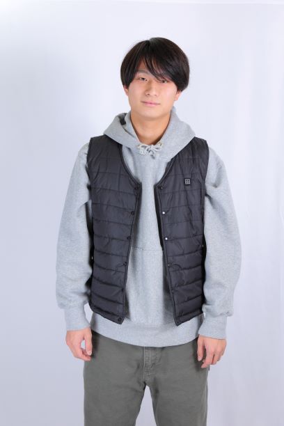 シンプルデザインなので男女共に着用可！