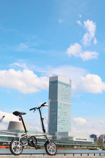 通勤・通学・アウトドア・行楽だけでなく、災害時の移動用としてなど、様々なシーンで活躍