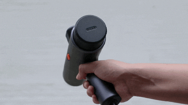 着脱楽々なリチウムバッテリーを搭載