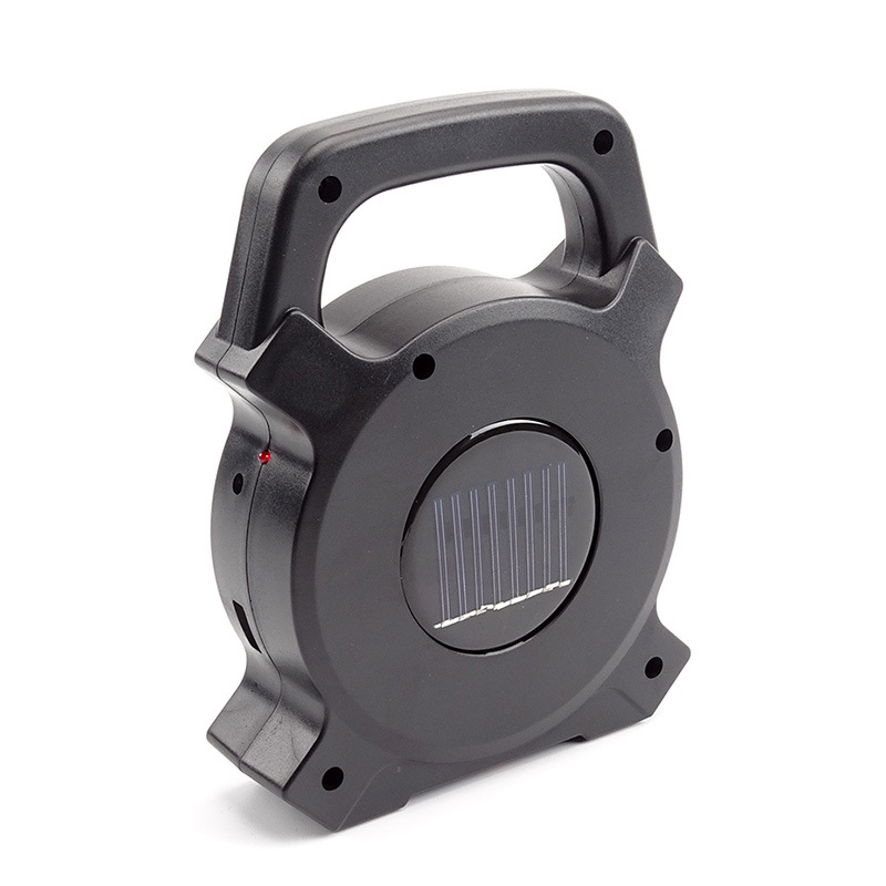 ソーラーパネル搭載