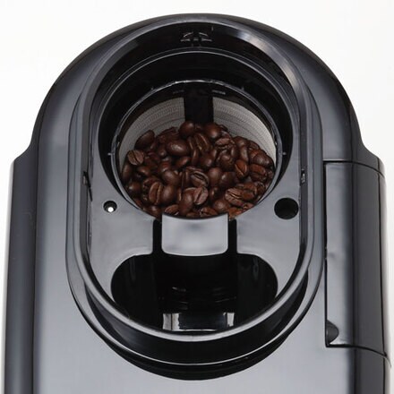 蒸らし工程でさらに、雑味のない本格的なコーヒーに