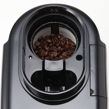 蒸らし工程でさらに、雑味のない本格的なコーヒーに