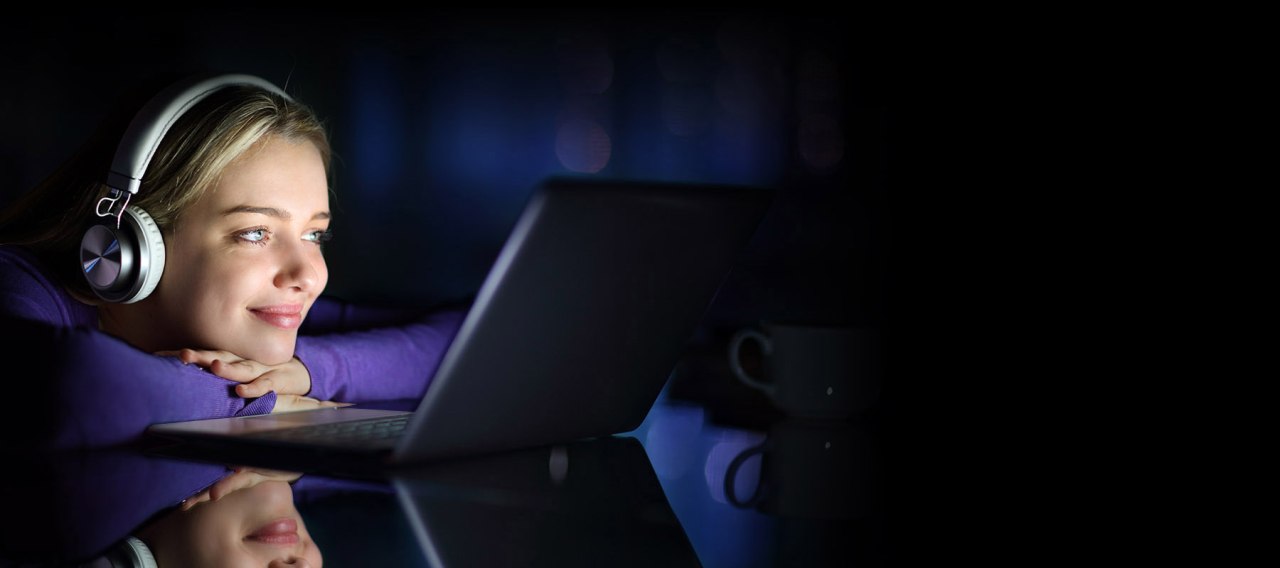 パソコンで、ホームシアターを体験