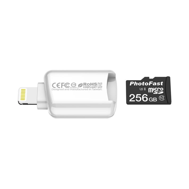 microSDカードリーダー搭載