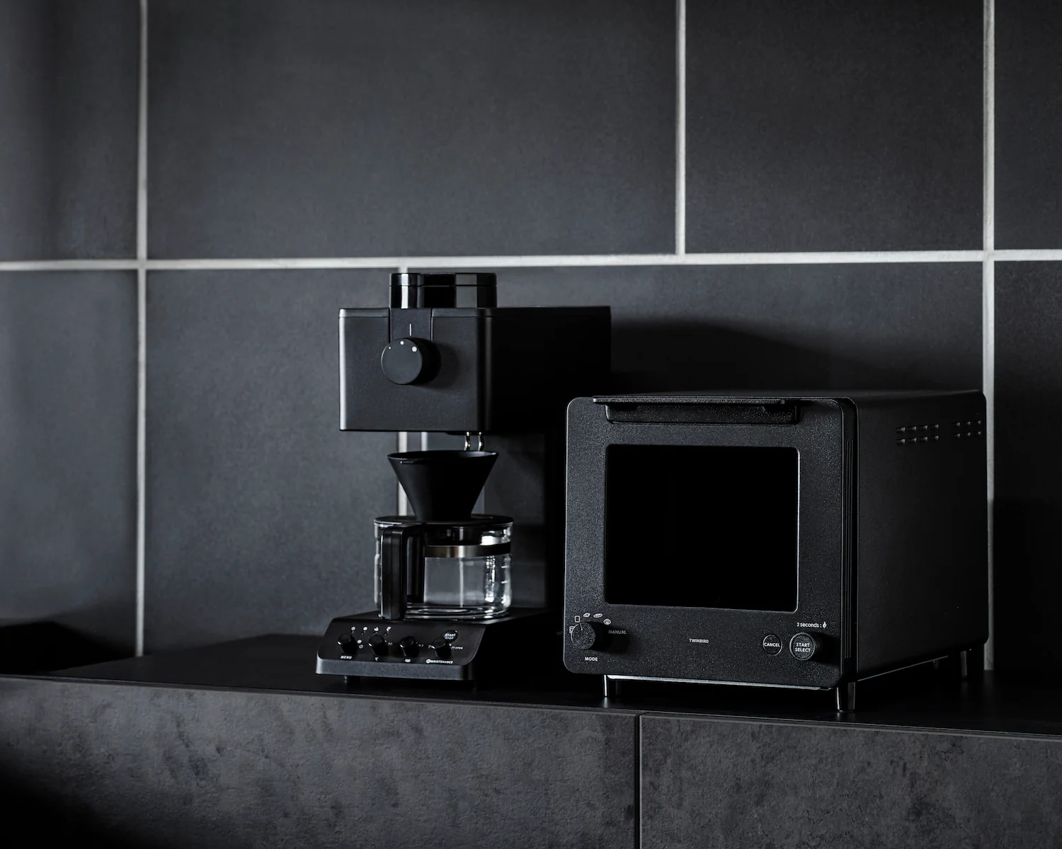 窯からヒントを得た、熱を逃さない構造。