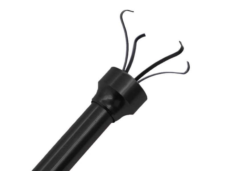 隙間掃除や落とし物にはLEDライト搭載ピックアップツール