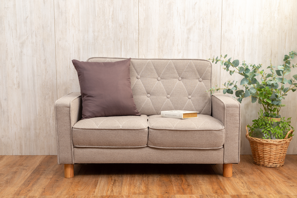 収納ケースに入れてクッションに