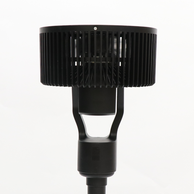 上下・左右3D首振り機能搭載