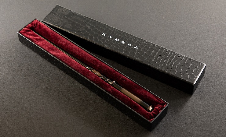 イギリスで生まれた”世界初の本物の魔法の杖”