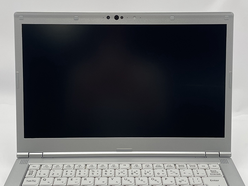 ハイブリッドな環境を快適にするこだわりが詰まった1台