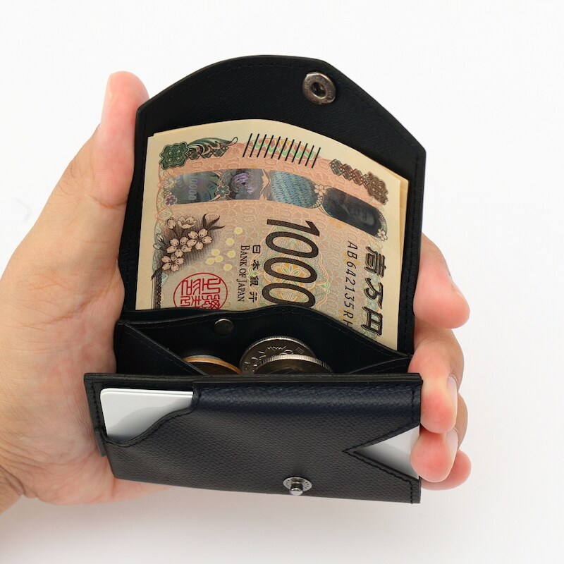 スマートタグも入る小さい財布 abrAsus｜ソースネクスト