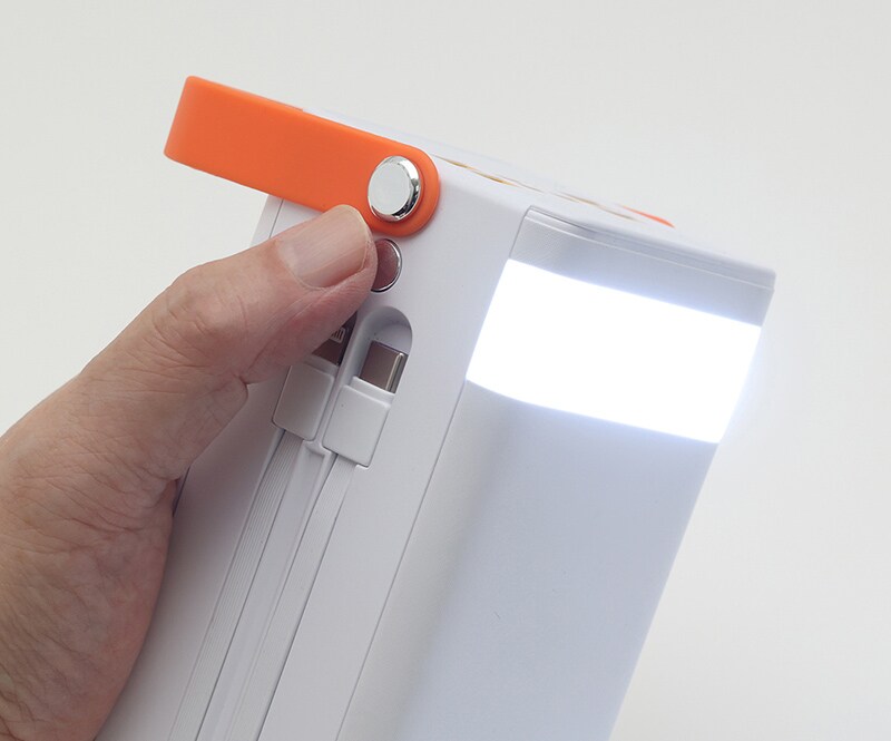 LEDライト付き