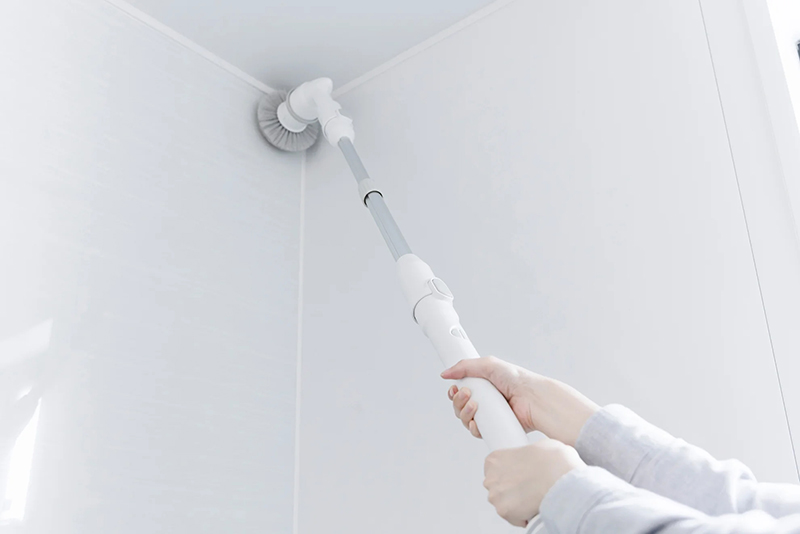 手が届きにくいところから手元の細かい掃除まで​