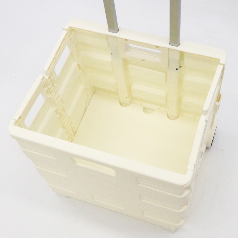 サイドに取っ手付き