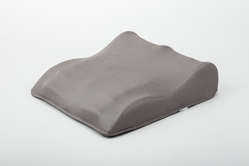 寝ながらストレッチフットピロー｜ソースネクスト