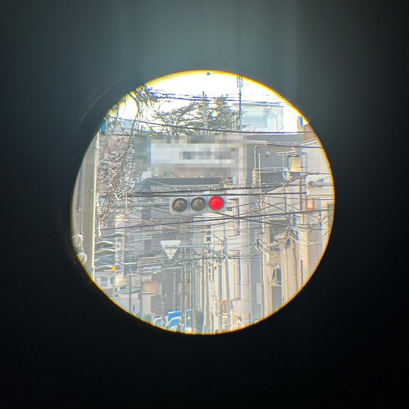 コンパクトでもしっかりズームできる