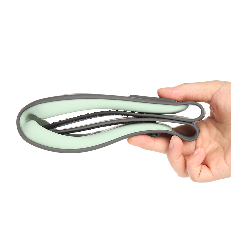 薄くてやわらかい、次世代素材グラフェン採用